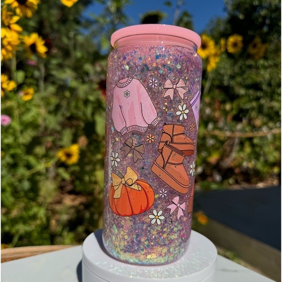 Fall favorites pumpkins sweaters boots libbey snow globe can glass tumbler 20oz - Picture 4 of 5